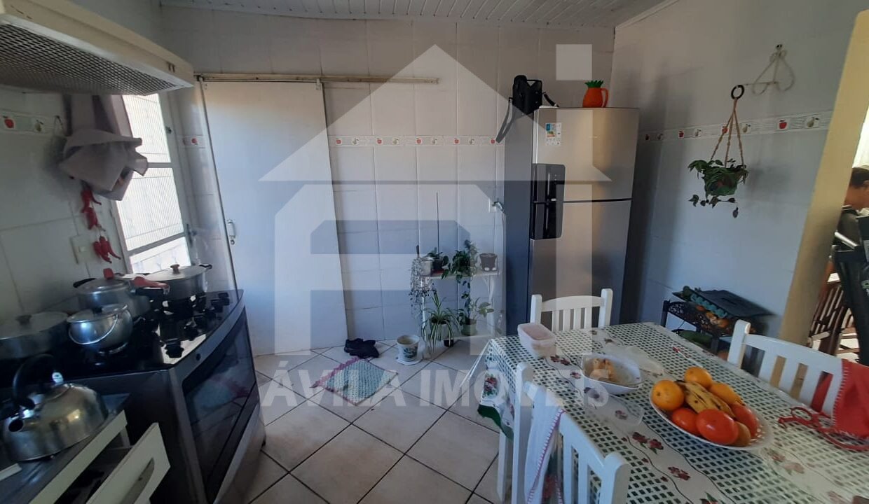1330 (13)