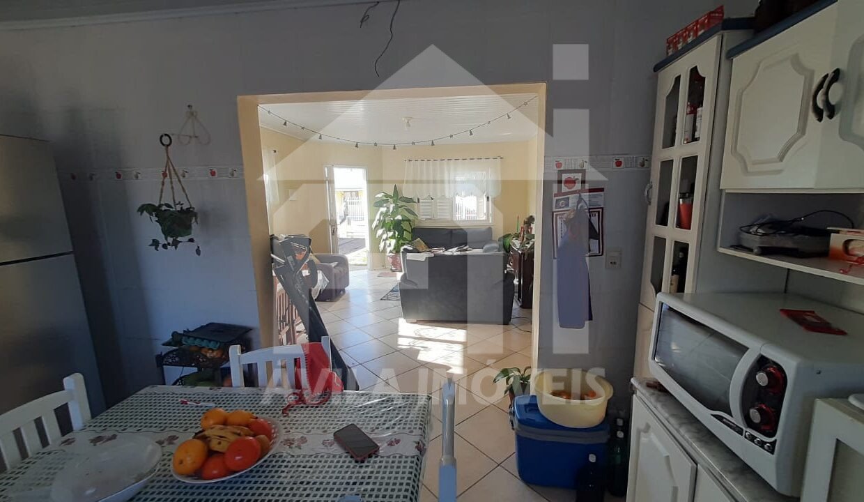1330 (5)